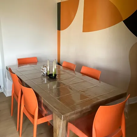 Family & Pro 3 Bedrooms, Tram, Lille